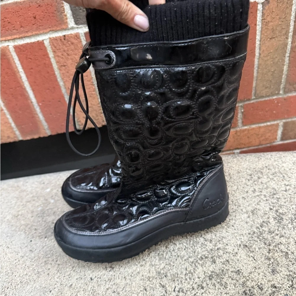 Coach Priscilla Black Patent Quilted Winter Snow Boots Women’s Size 7B